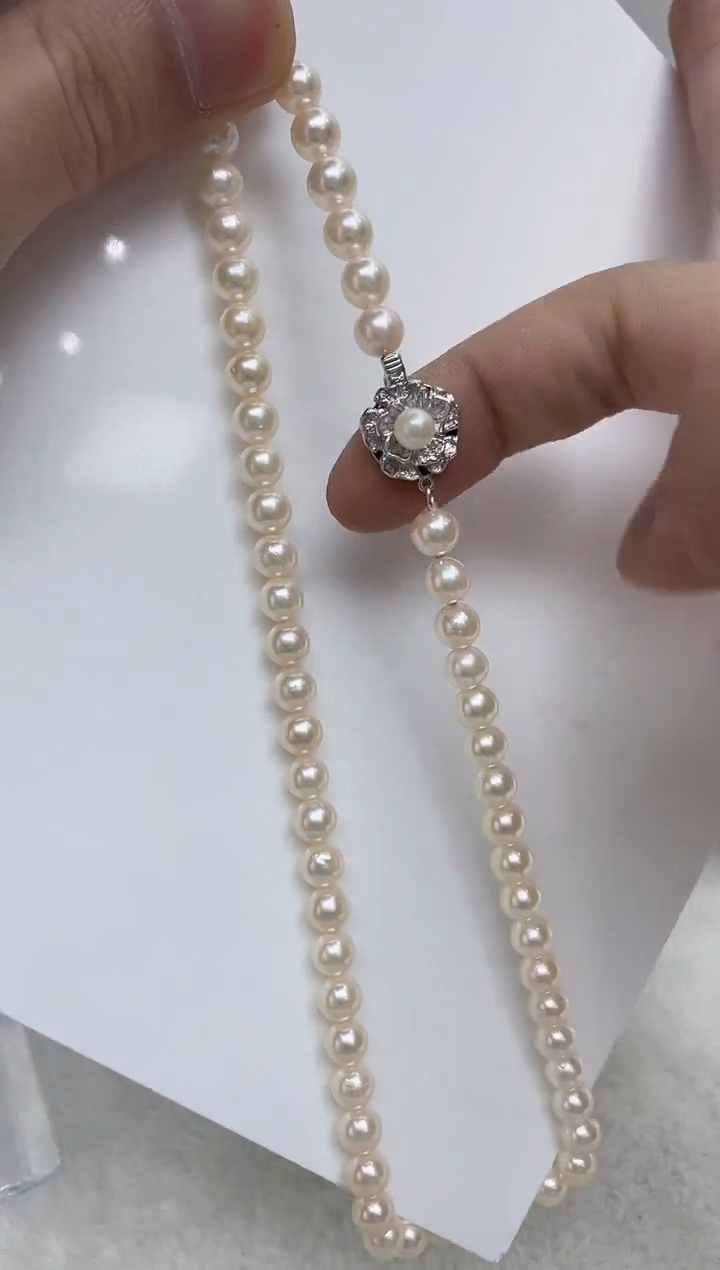 颈饰未镶嵌海水珍珠  
