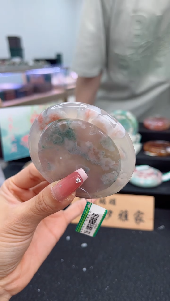 石英质玉手镯未镶嵌57圈口（赠品镯心）6889017
