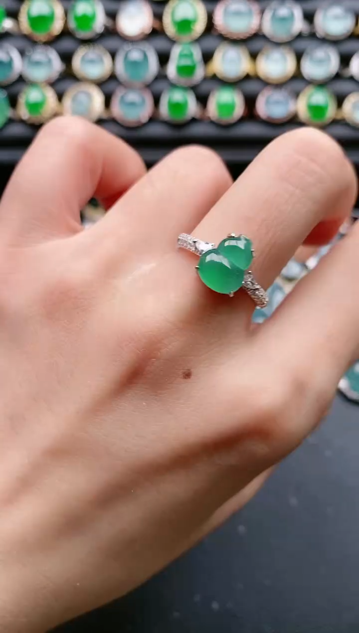 【闪购商品】翡翠戒指银S925镶嵌111111
