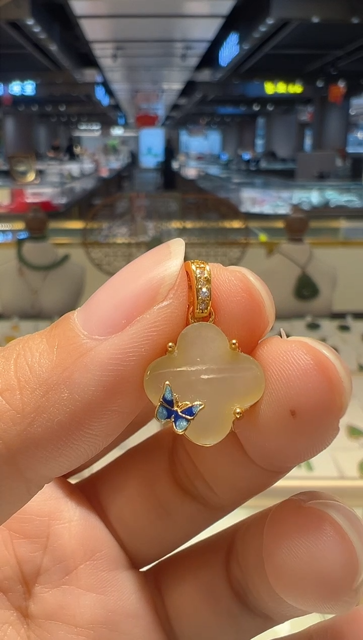 【闪购商品】和田玉颈饰银S925镶嵌36