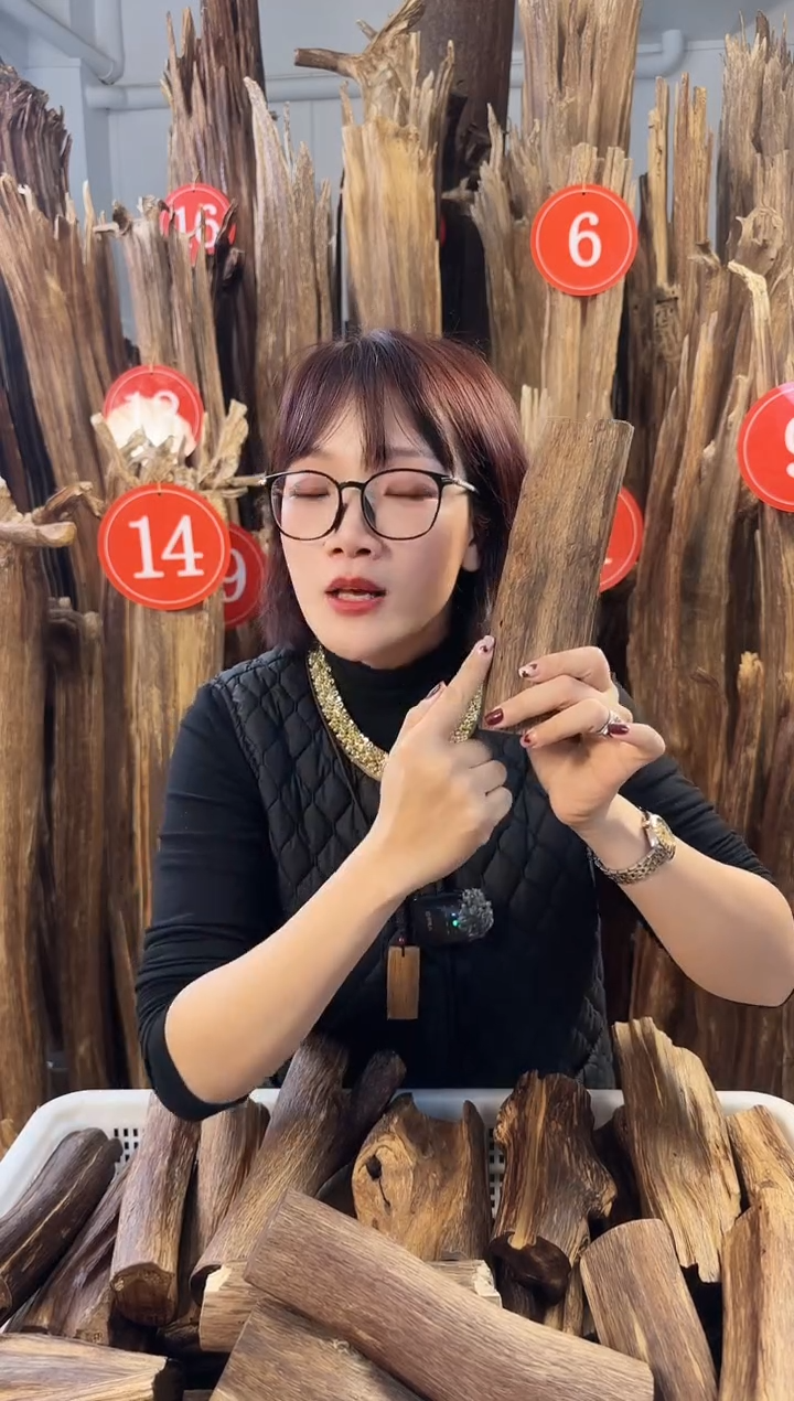 【闪购商品】沉香摆件沉香摆件多样性发一件4