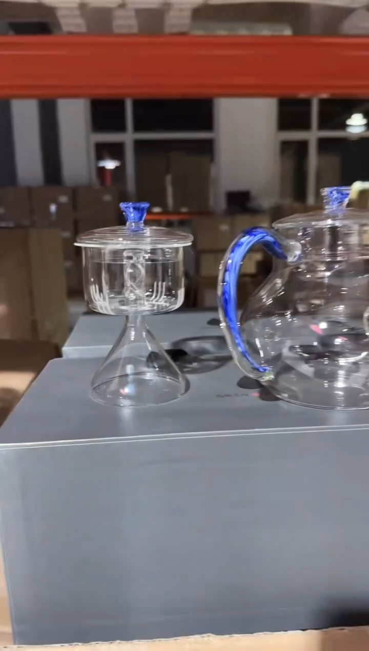 【闪购商品】微瑕蓝凤尾玲珑壶