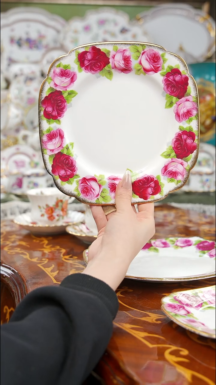 瓷婷婷中古瓷器如图所示41