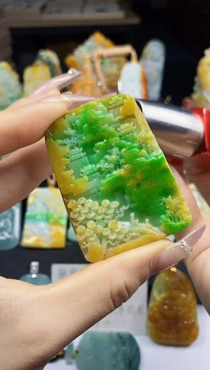 【闪购商品】定制翡翠未镶嵌翡翠A货