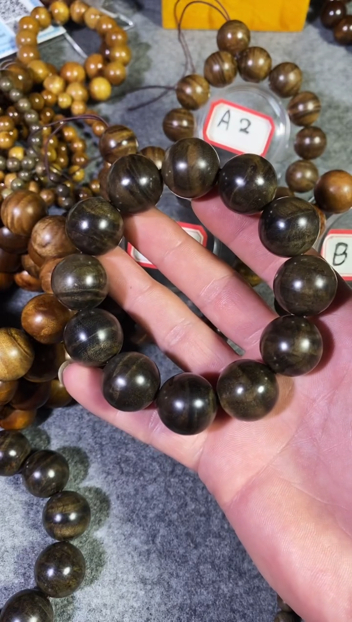 【闪购商品】金丝楠木雕【楠帝】小叶桢楠