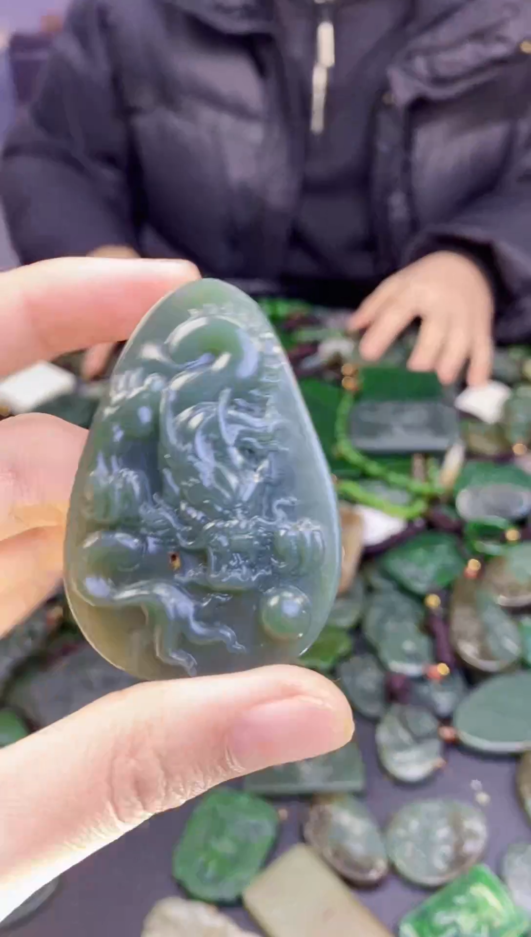 颈饰未镶嵌和田玉1