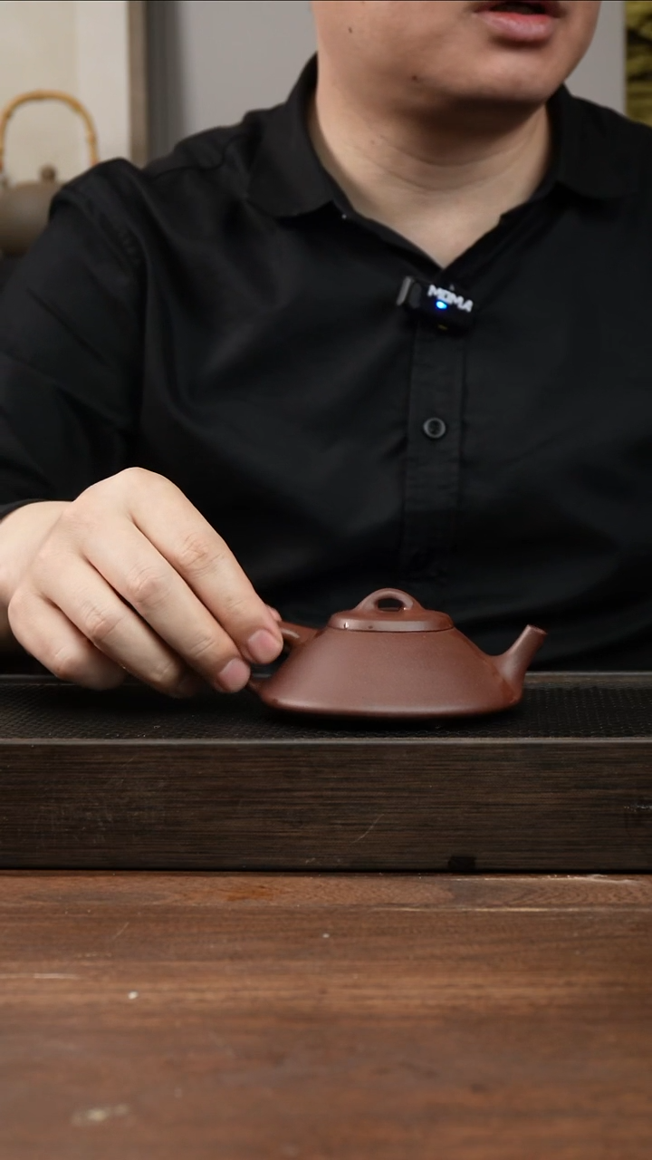 茶杯紫砂D****?紫泥合瓢       150CC  