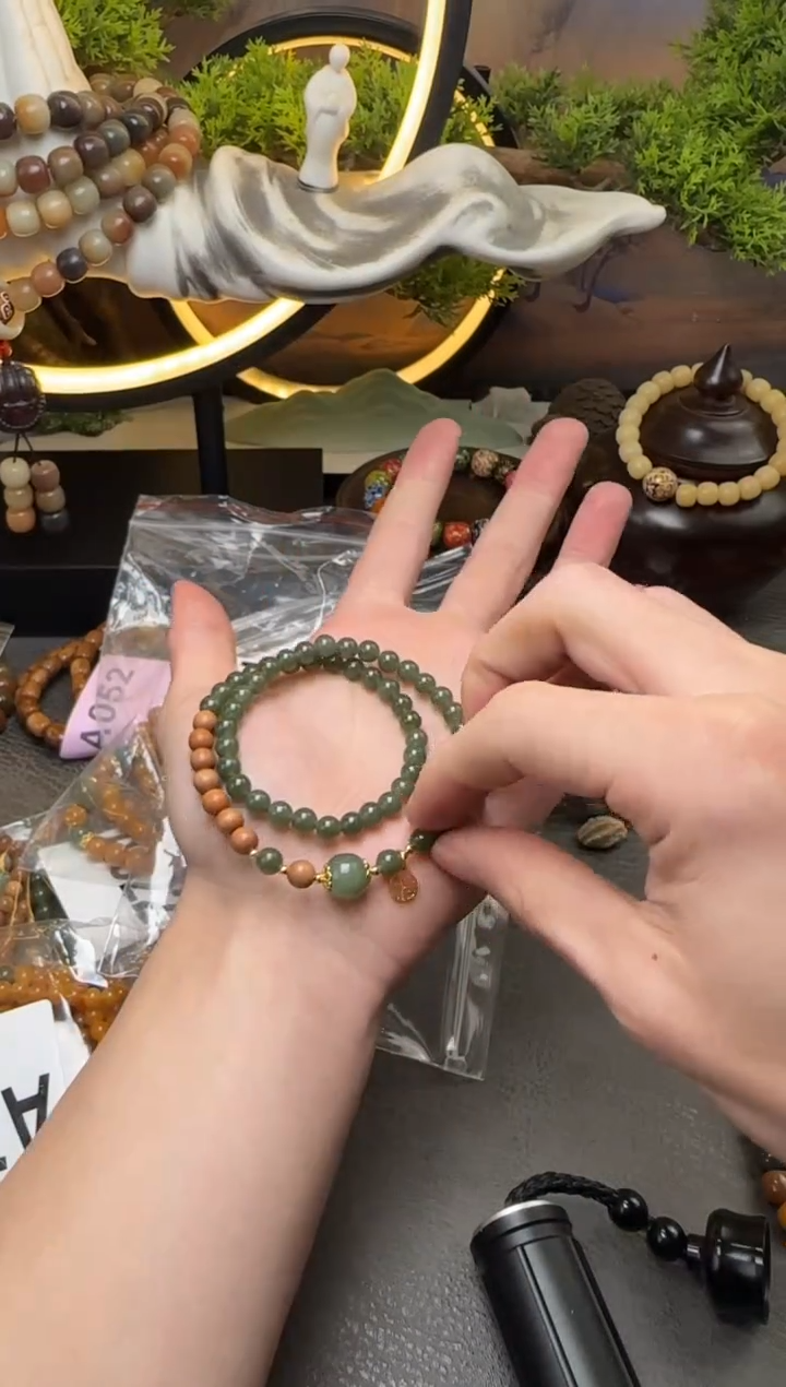 【闪购商品】檀香木手串未镶嵌A774 老山檀双圈和田