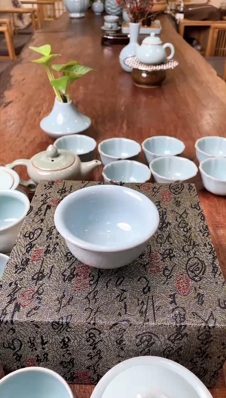 【闪购商品】其他天青釉朱晓辉款手拉压手杯110毫升一级