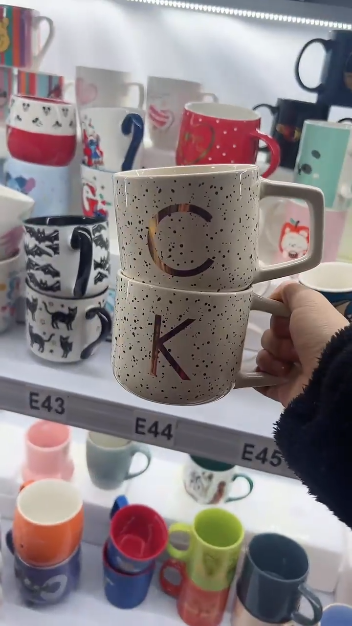 【闪购商品】杯部分微瑕 高温陶瓷杯 字母随机发