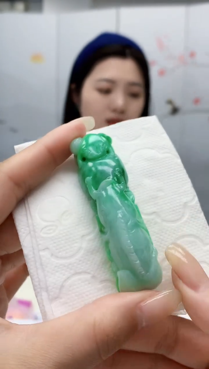 【闪购商品】定制翡翠未镶嵌0405lr-毛货挂件44