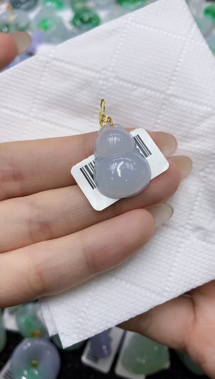 翡翠18K金镶嵌颈饰111111111111