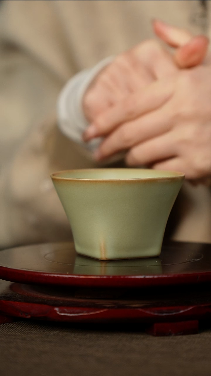全品 粉青 天圆地方杯 