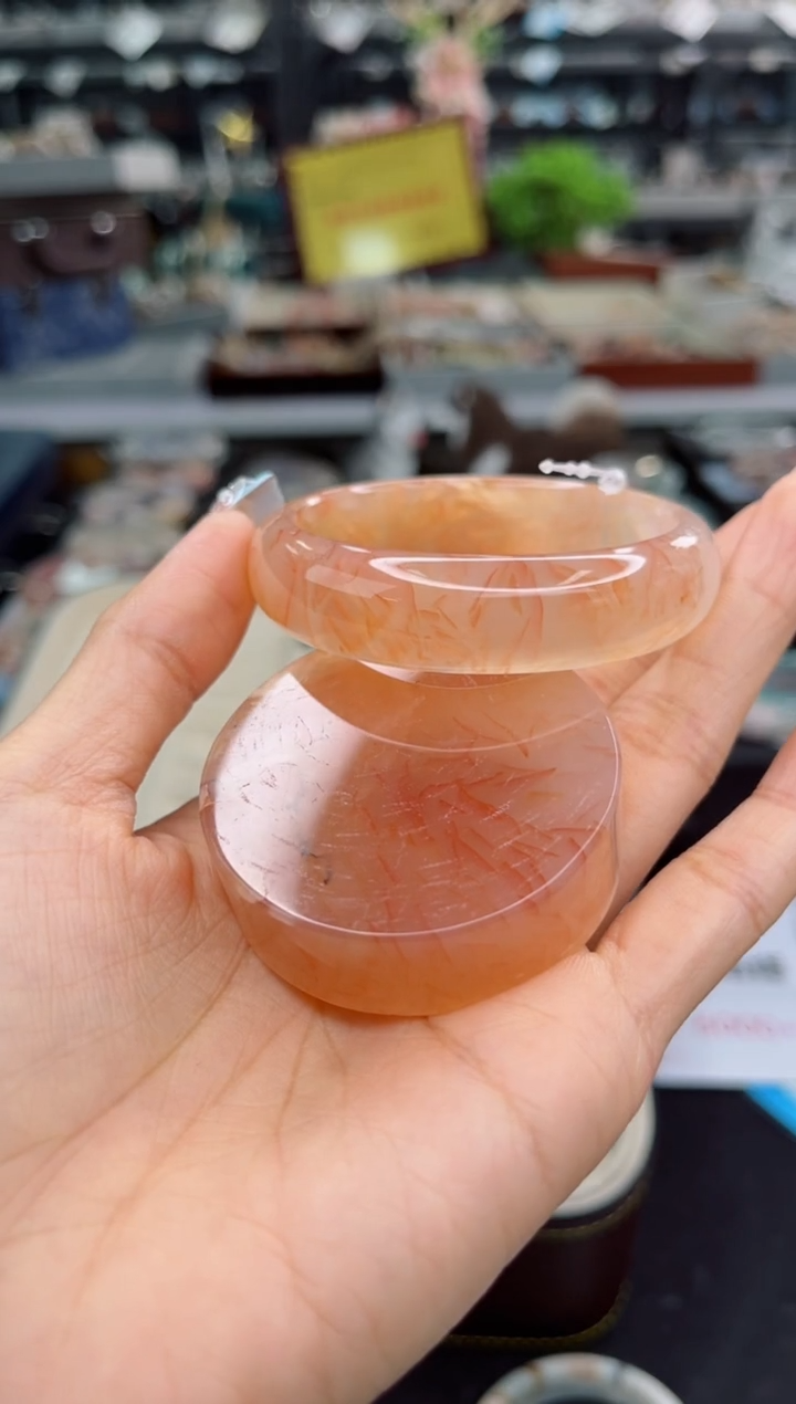 【闪购商品】石英质玉手镯未镶嵌53圈口（赠品镯心）S93054
