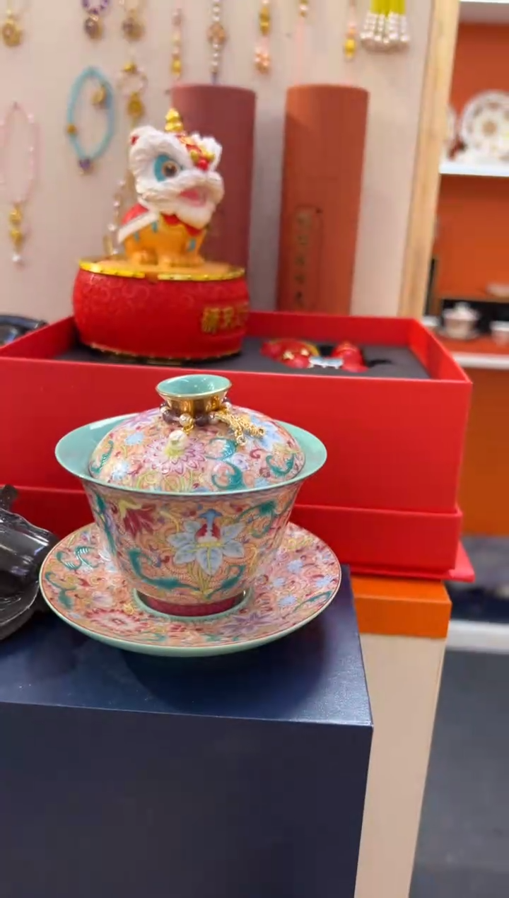 瓷片小乔闪购链接