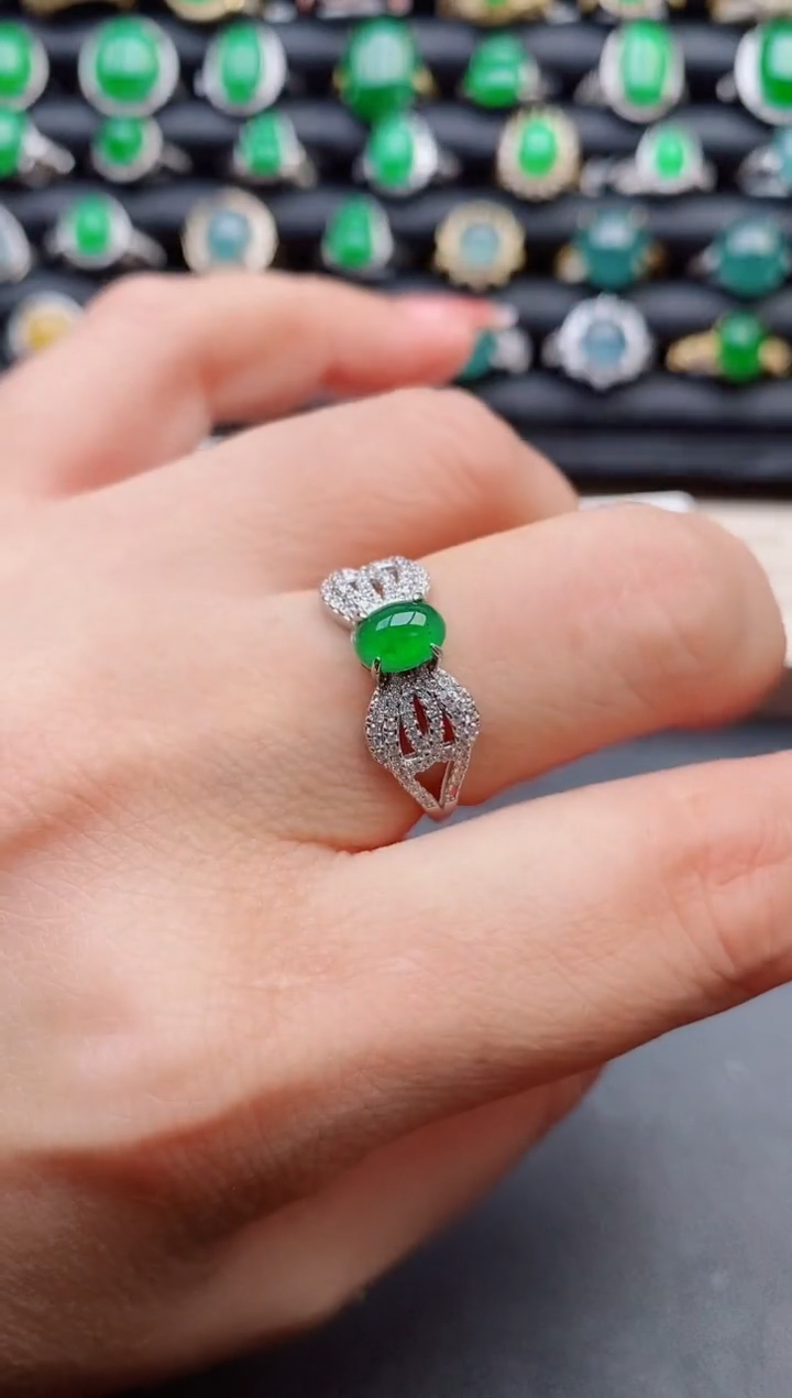 【闪购商品】翡翠戒指银S925镶嵌080580