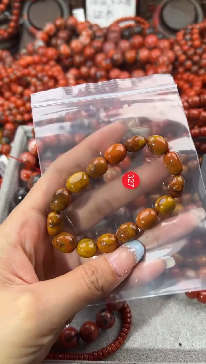 未镶嵌手串南红玛瑙10+