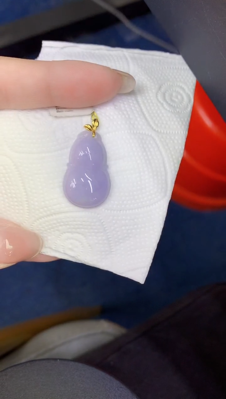 颈饰18K金镶嵌翡翠缅甸天然翡翠A货