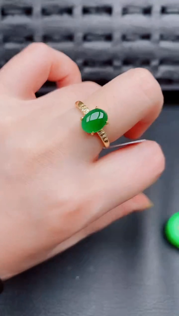 【闪购商品】翡翠戒指银S925镶嵌天然a货翡翠324