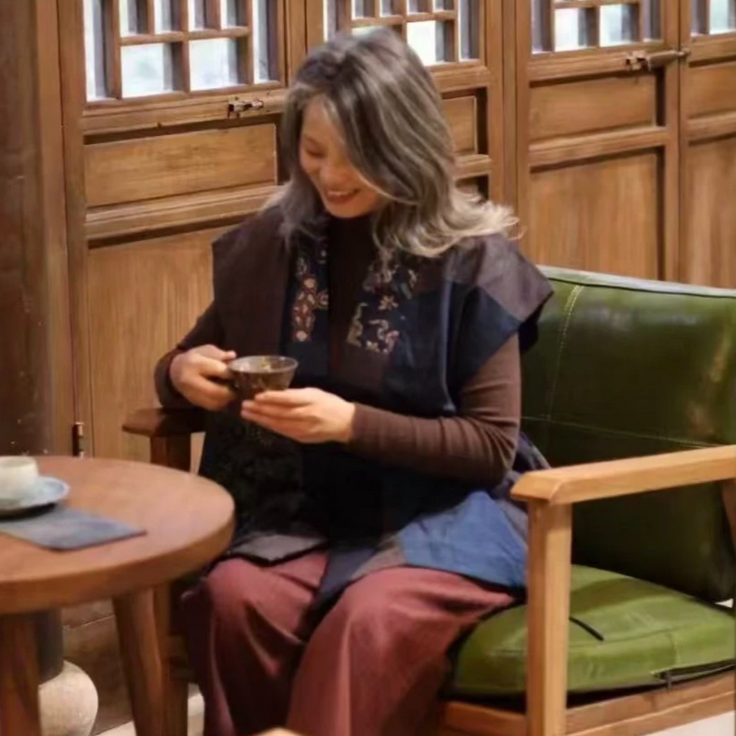 桑在云间 居一半肩棉马甲