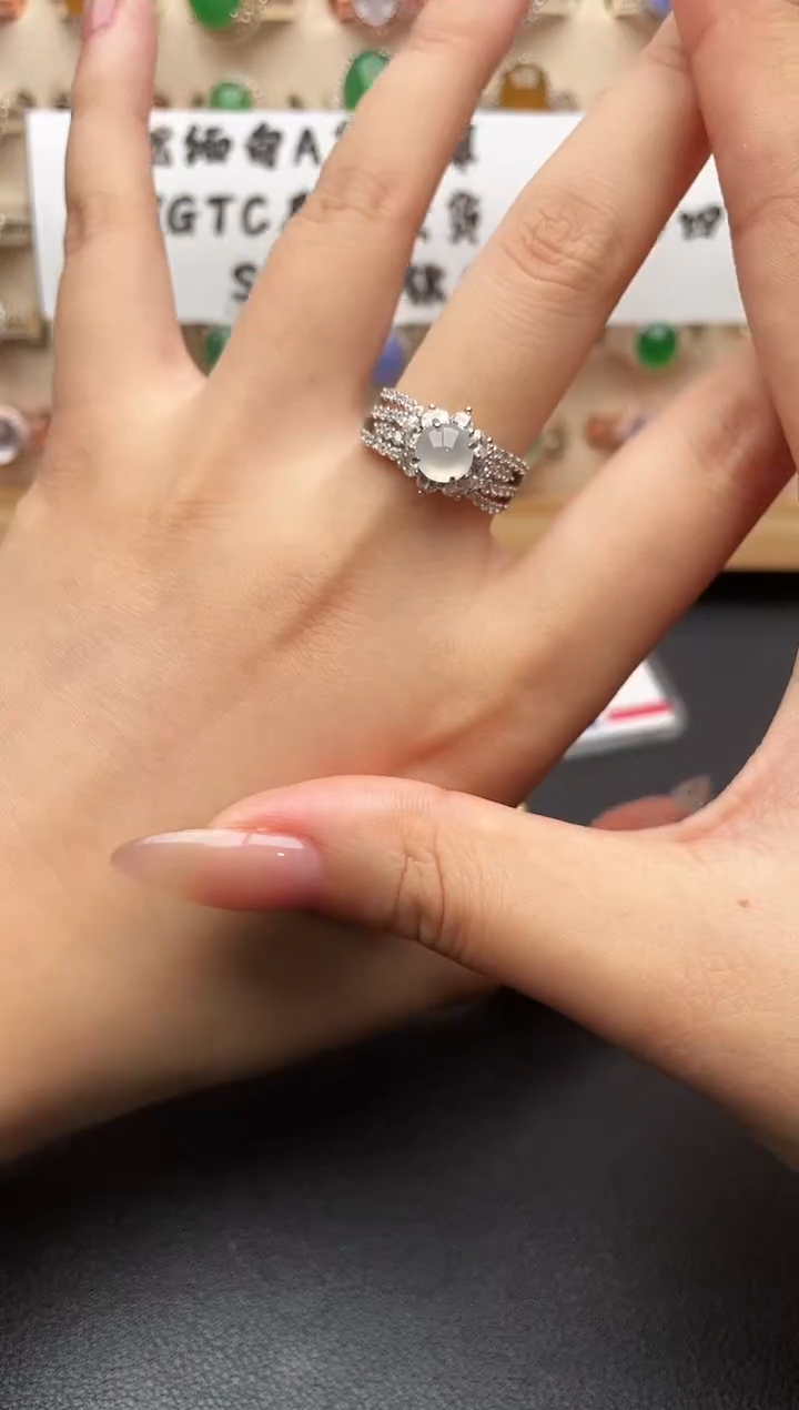 银S925镶嵌戒指翡翠一物一证一礼盒