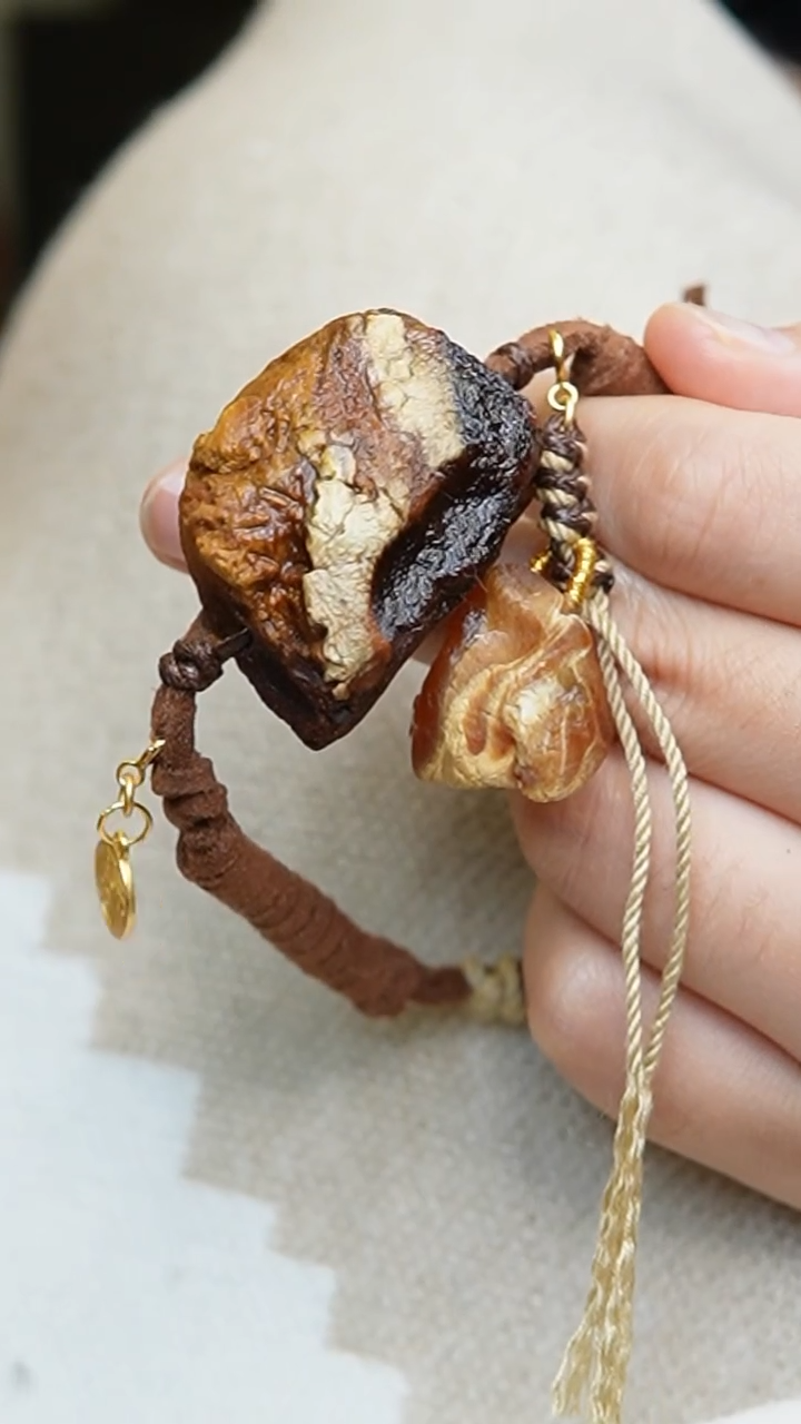 【闪购商品】琥珀裸石未镶嵌原石