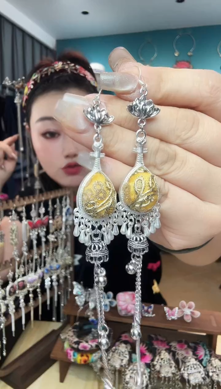 刺绣纯手工民族风刺绣耳环