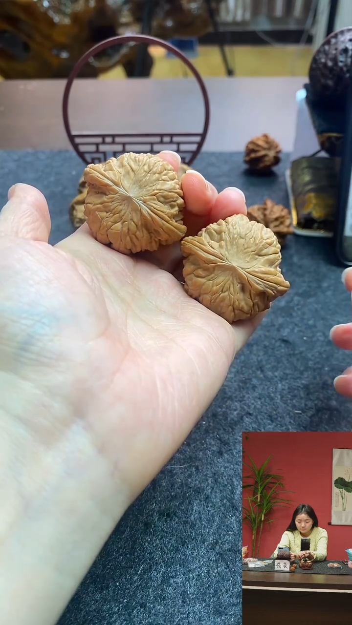 【闪购商品】文玩核桃把件42全品磨盘