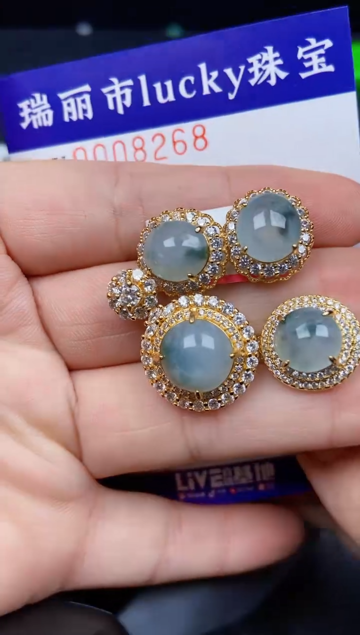 【闪购商品】翡翠颈饰银S925镶嵌8268