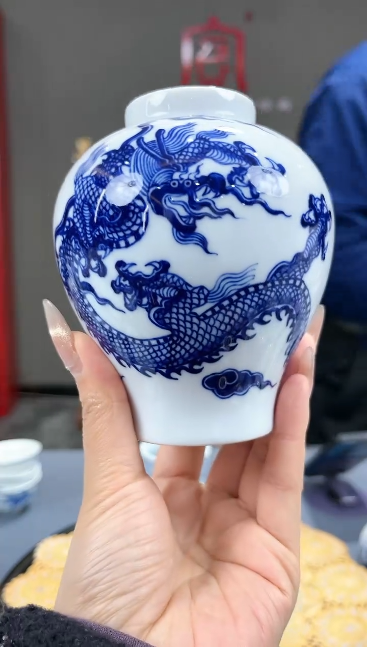 【闪购商品】官窑瓷画院729官窑瓷画院龙纹赏瓶