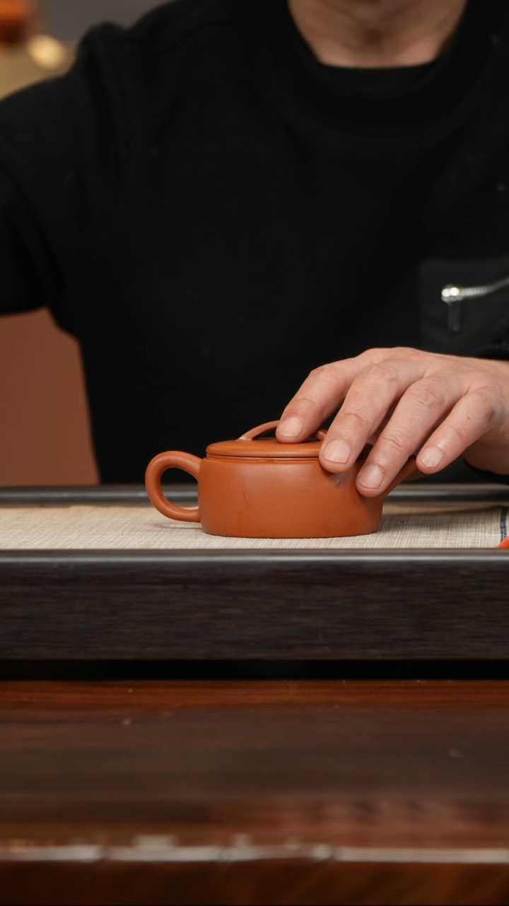 【闪购商品】紫砂茶壶朱泥汉瓦1111