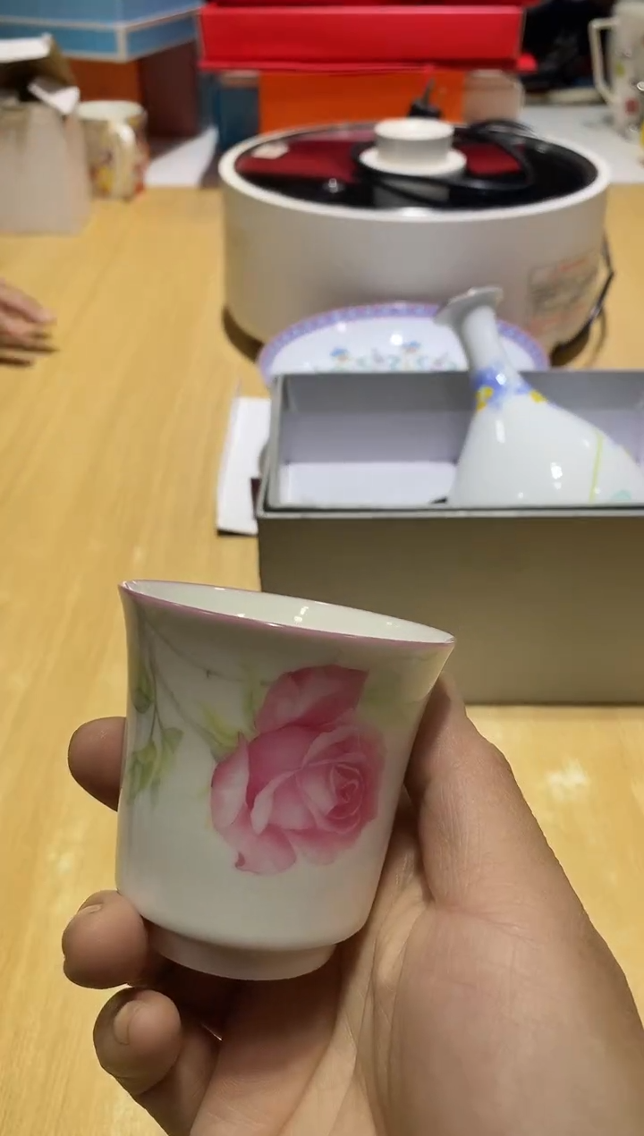 瓷片生活的本意就是开心@@1