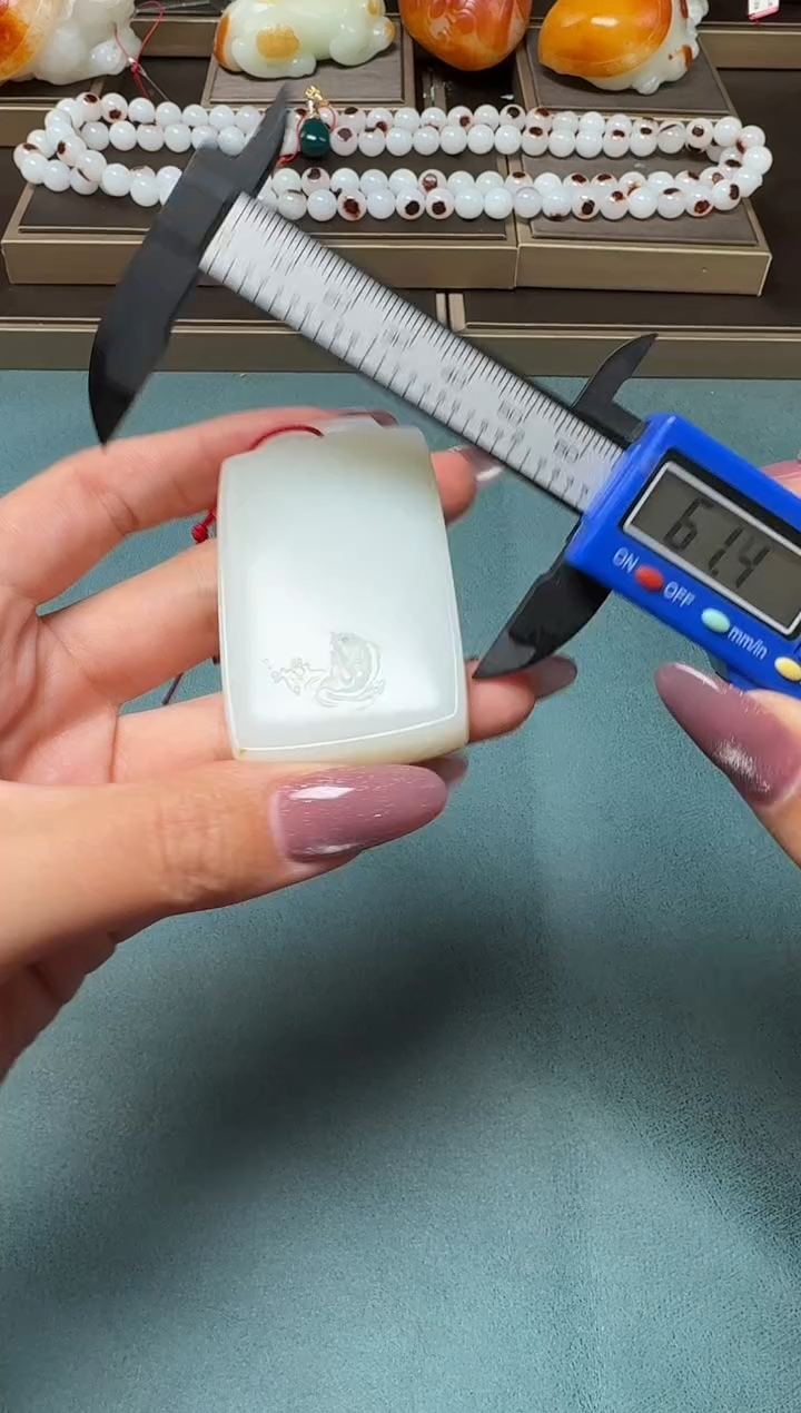 【闪购商品】和田玉（子料）1111未镶嵌1111111