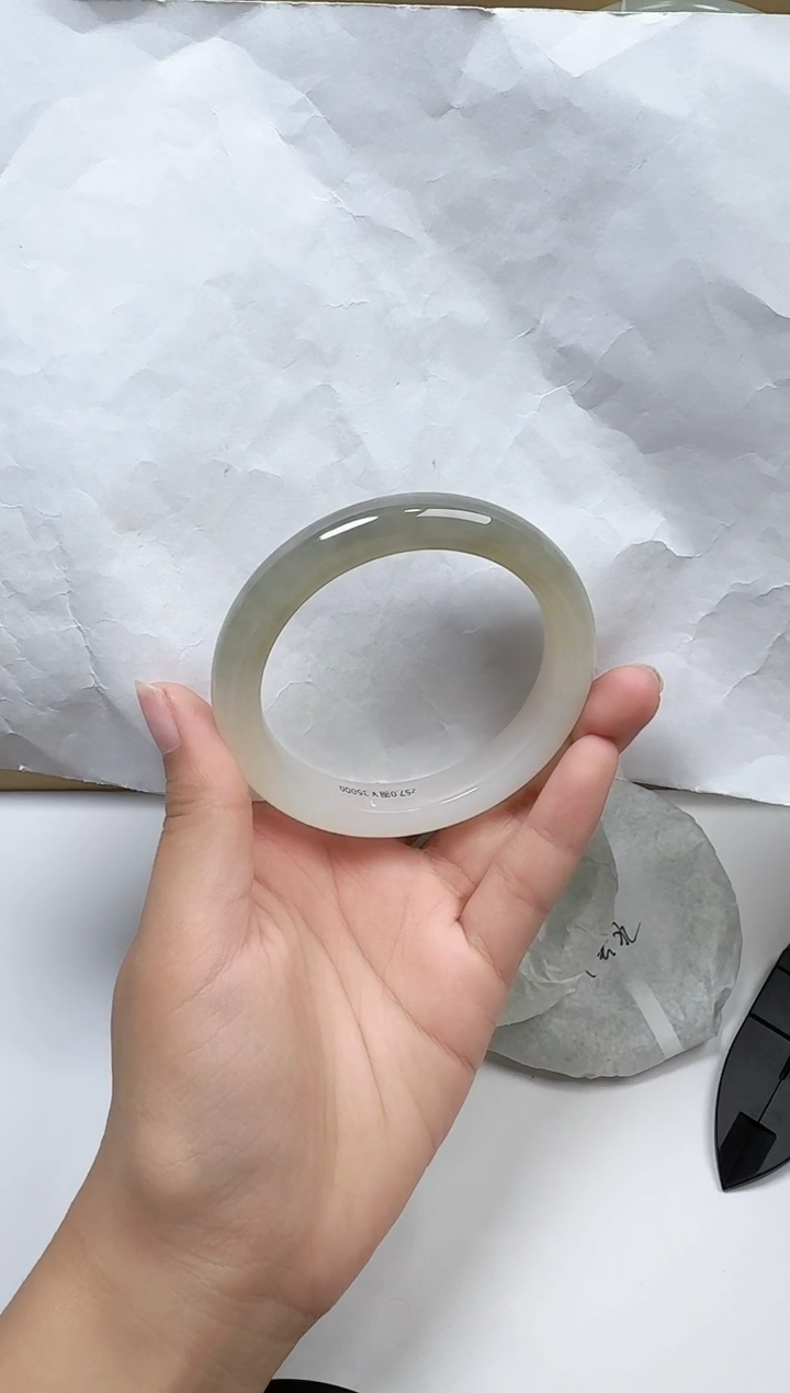 【闪购商品】和田玉手镯未镶嵌57/58圈口 YY