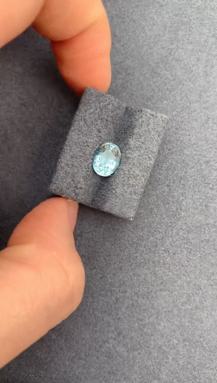 【闪购商品】海蓝宝石裸石未镶嵌1.7ct海蓝宝