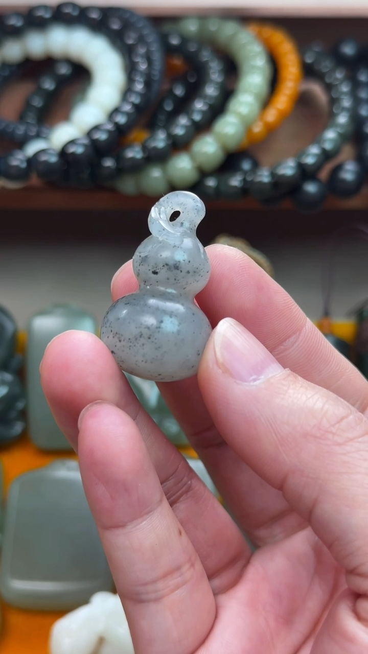 【闪购商品】和田玉吊坠(不含链)未镶嵌立体小件苏工