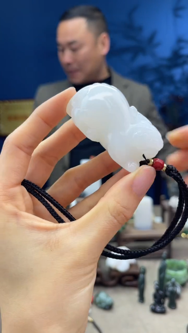 【闪购商品】和田玉颈饰未镶嵌1