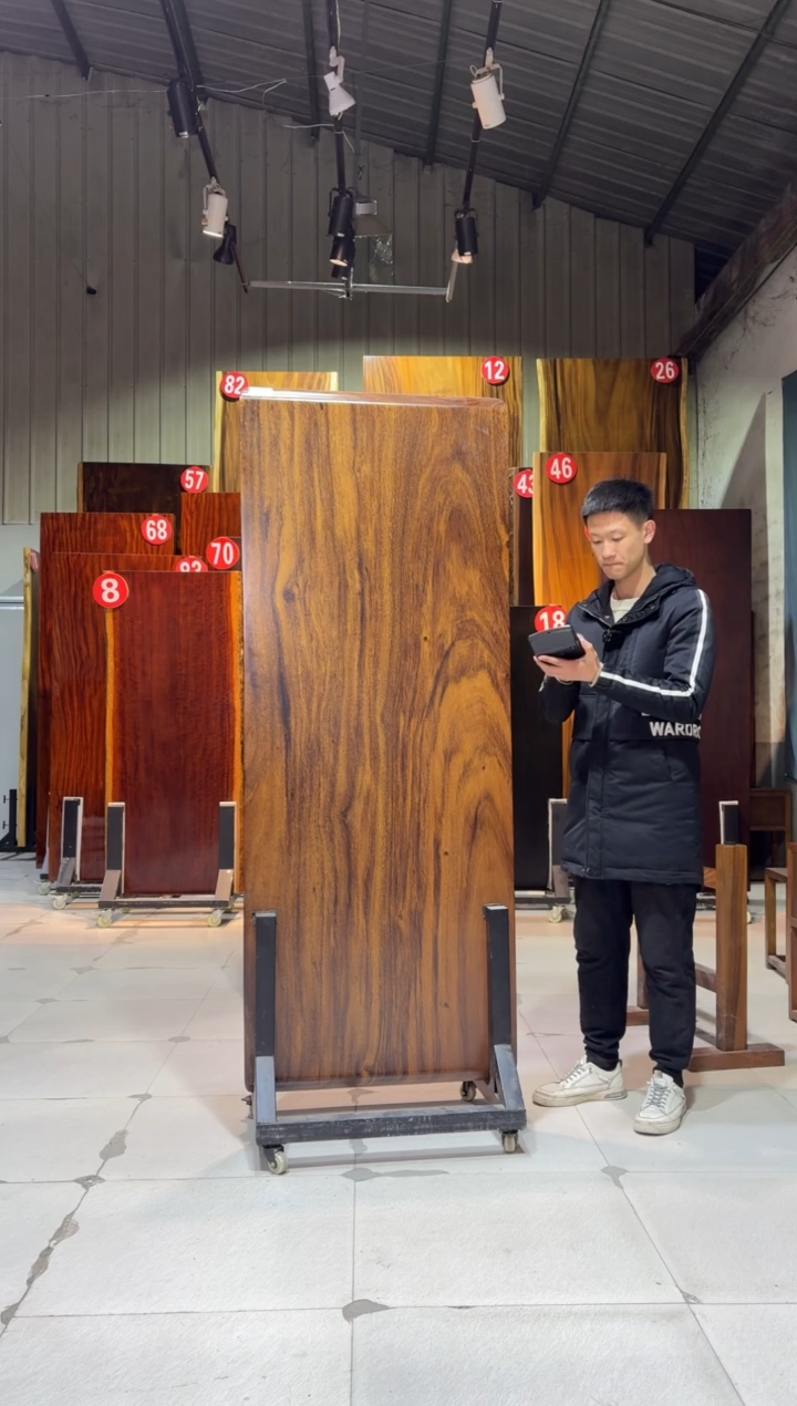 【闪购商品】木胡桃木尺寸；180*70*6