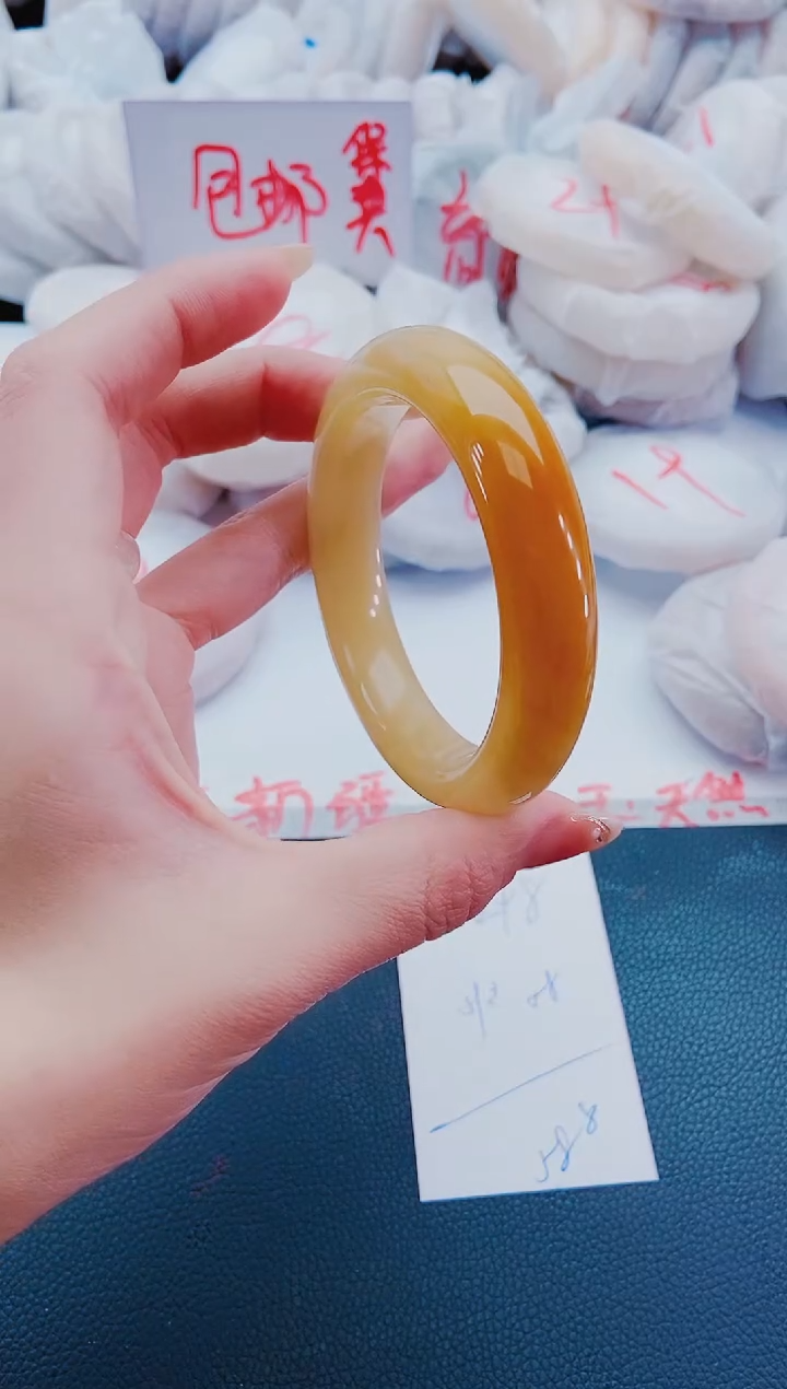 未镶嵌手镯石英质玉L98-58-59