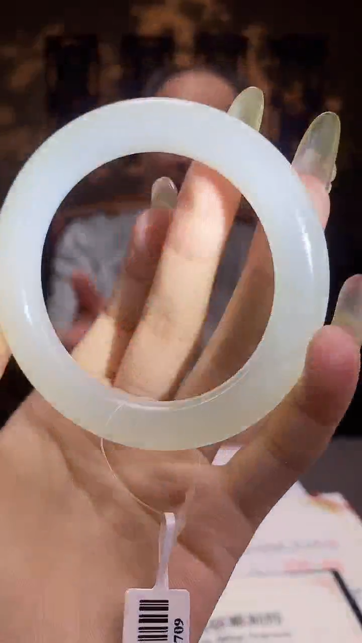 和田玉未镶嵌颈饰C110