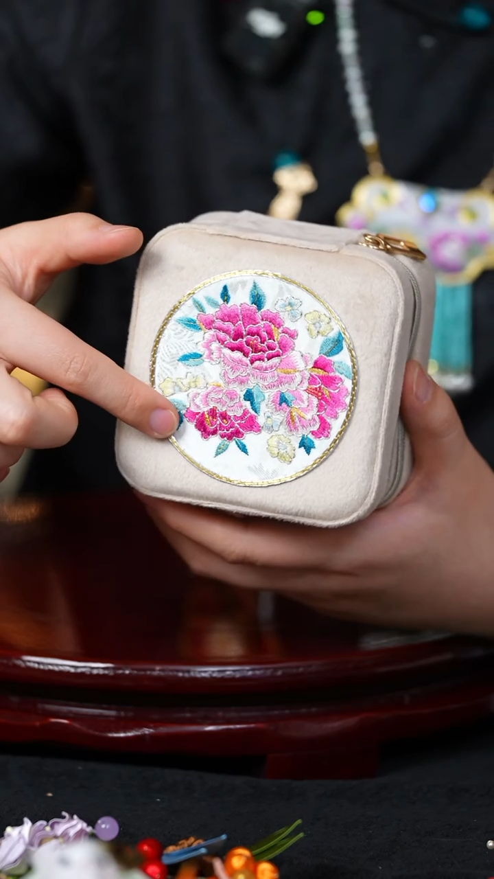 【闪购商品】织绣0801非遗国风手工美物