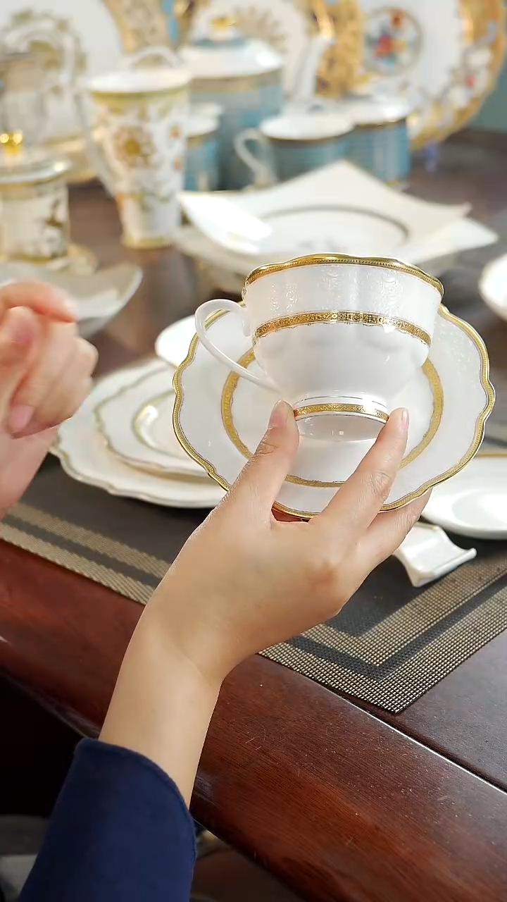 瓷片咖啡杯碟  1套 