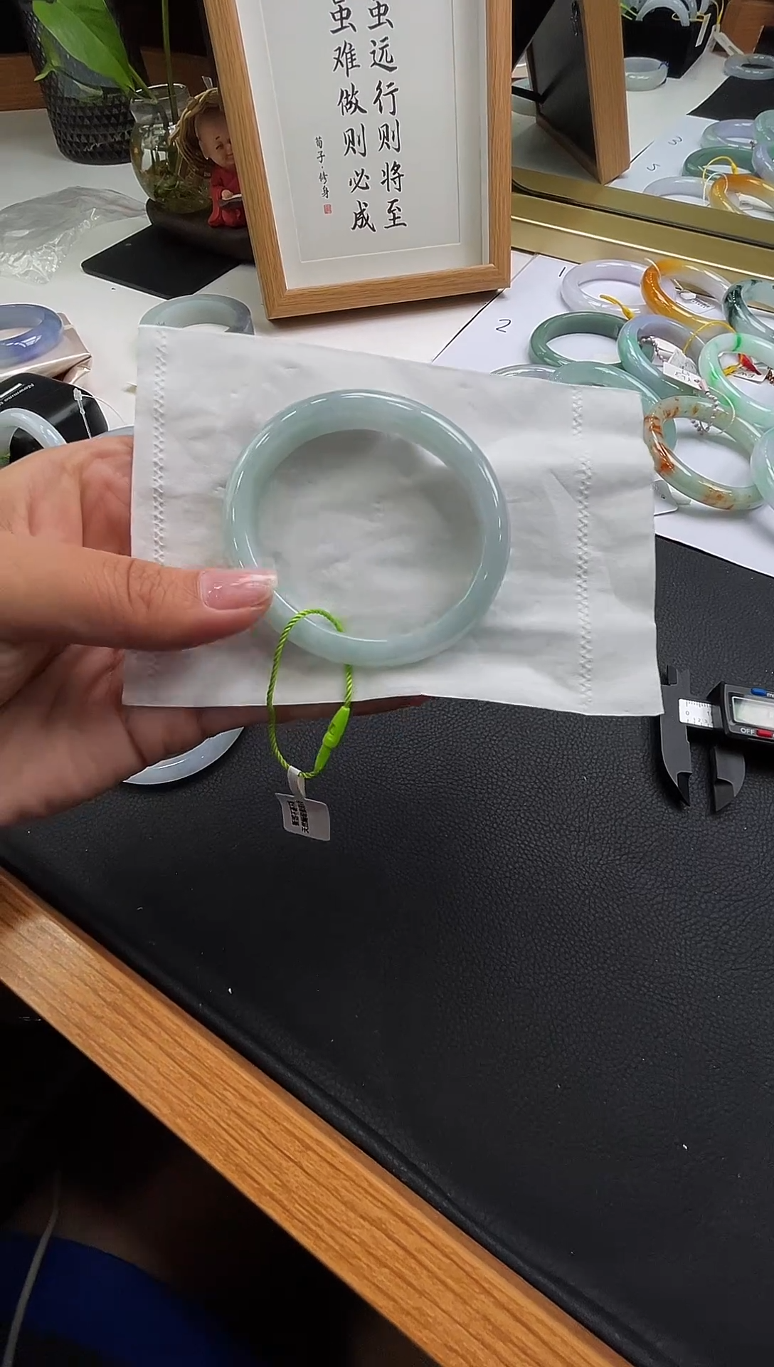 未镶嵌手镯翡翠天然缅甸A货翡翠贵妃
