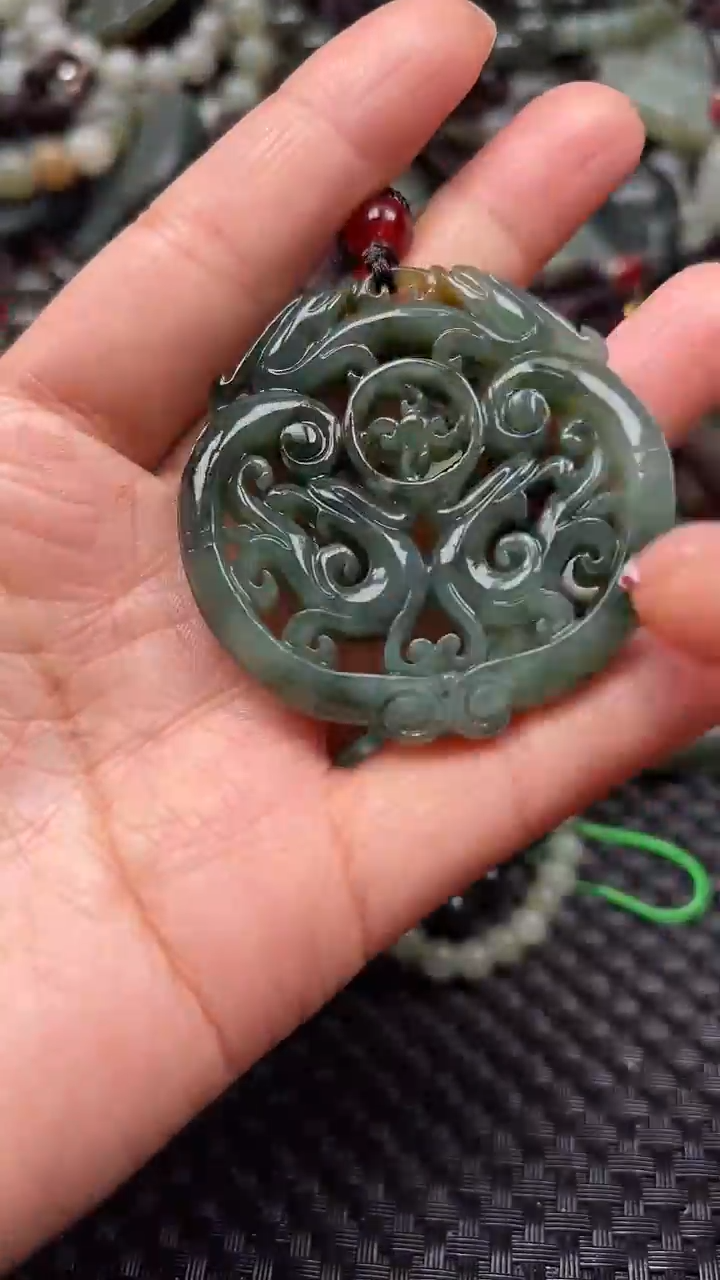 【闪购商品】和田玉颈饰未镶嵌.