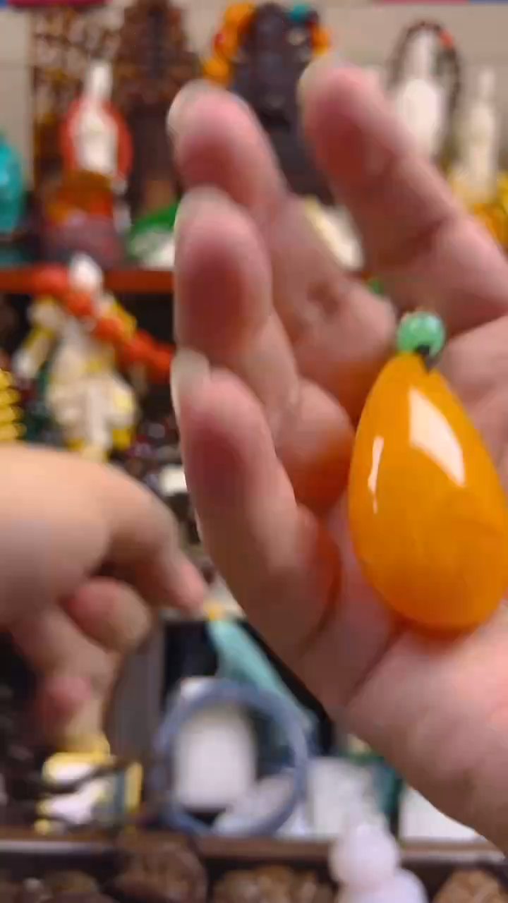 未镶嵌颈饰蜜蜡主播推荐！主播推荐！！！