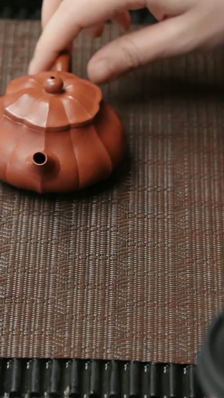 【闪购商品】紫砂茶壶五堂 筋纹潘壶