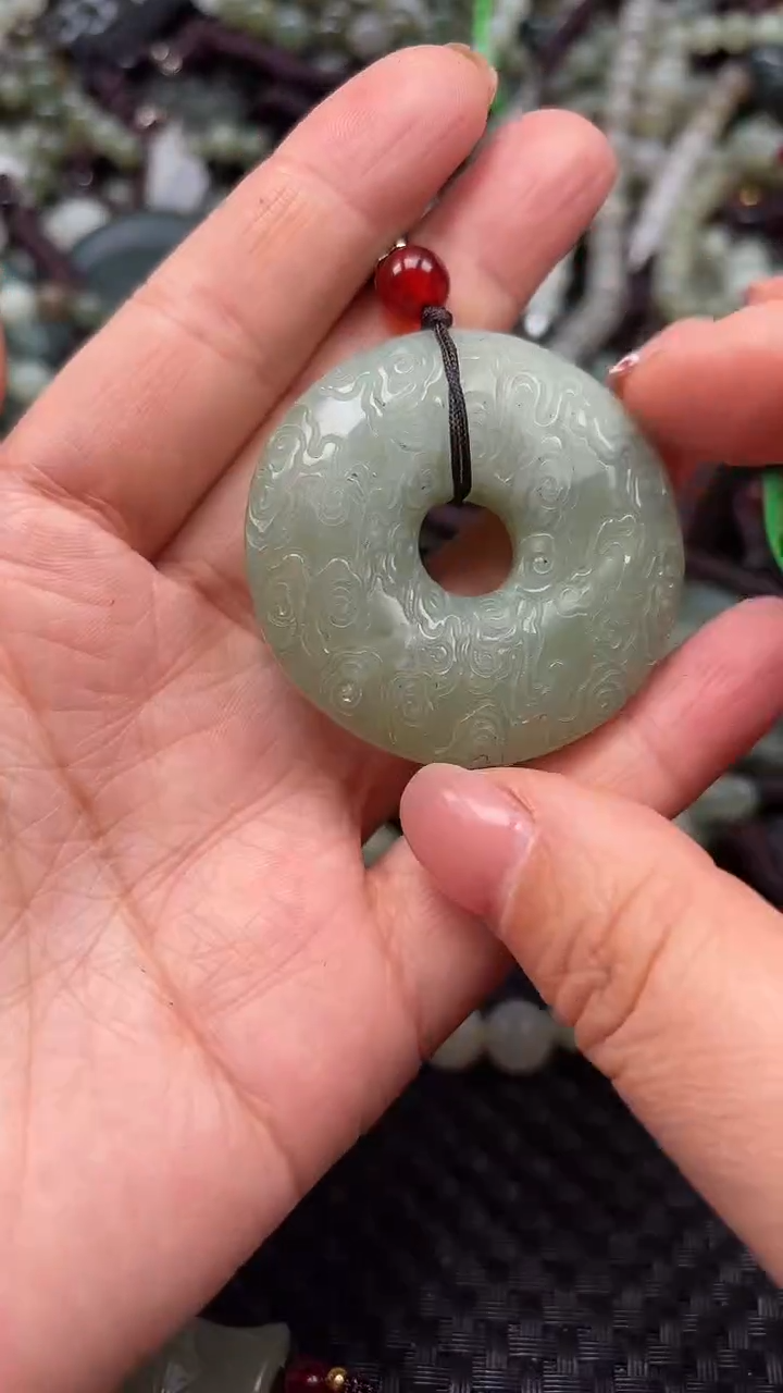 【闪购商品】和田玉颈饰未镶嵌1