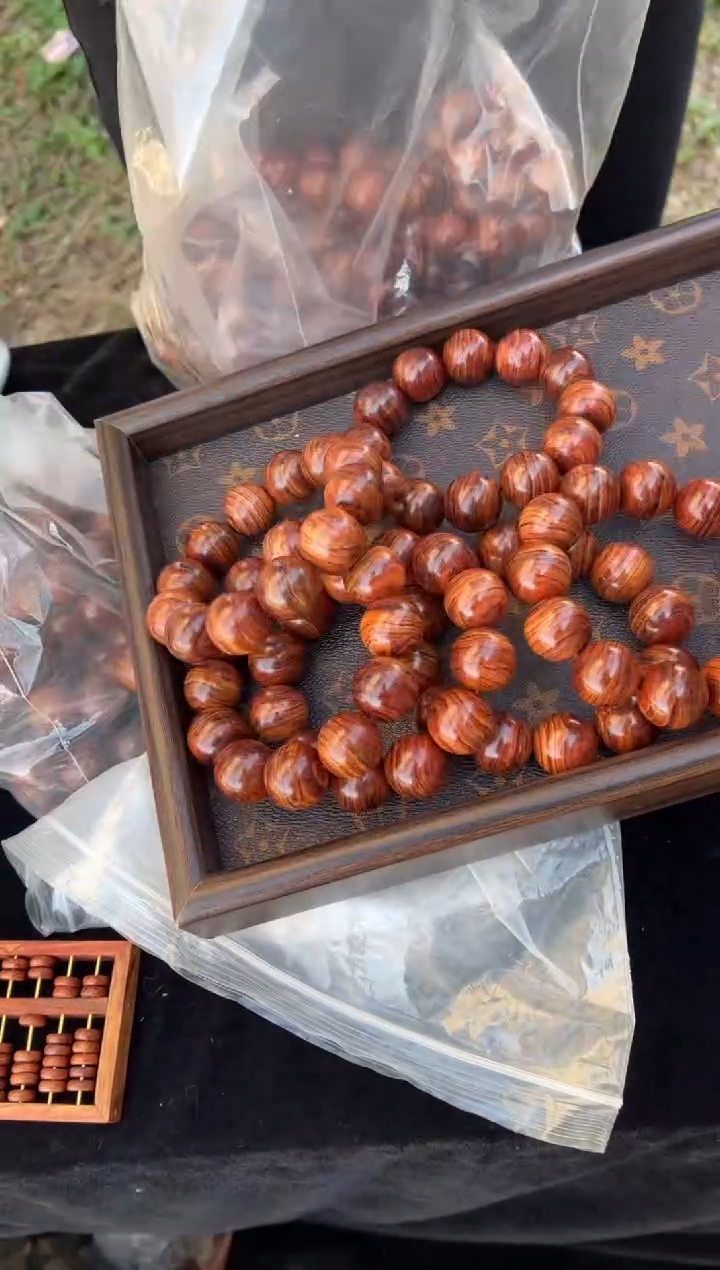 黄花梨/降香黄檀A007十月田2.0圆珠手串238多样性发一