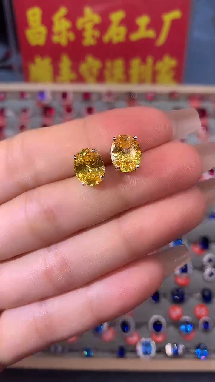 【闪购商品】黄晶耳饰银S925镶嵌11111