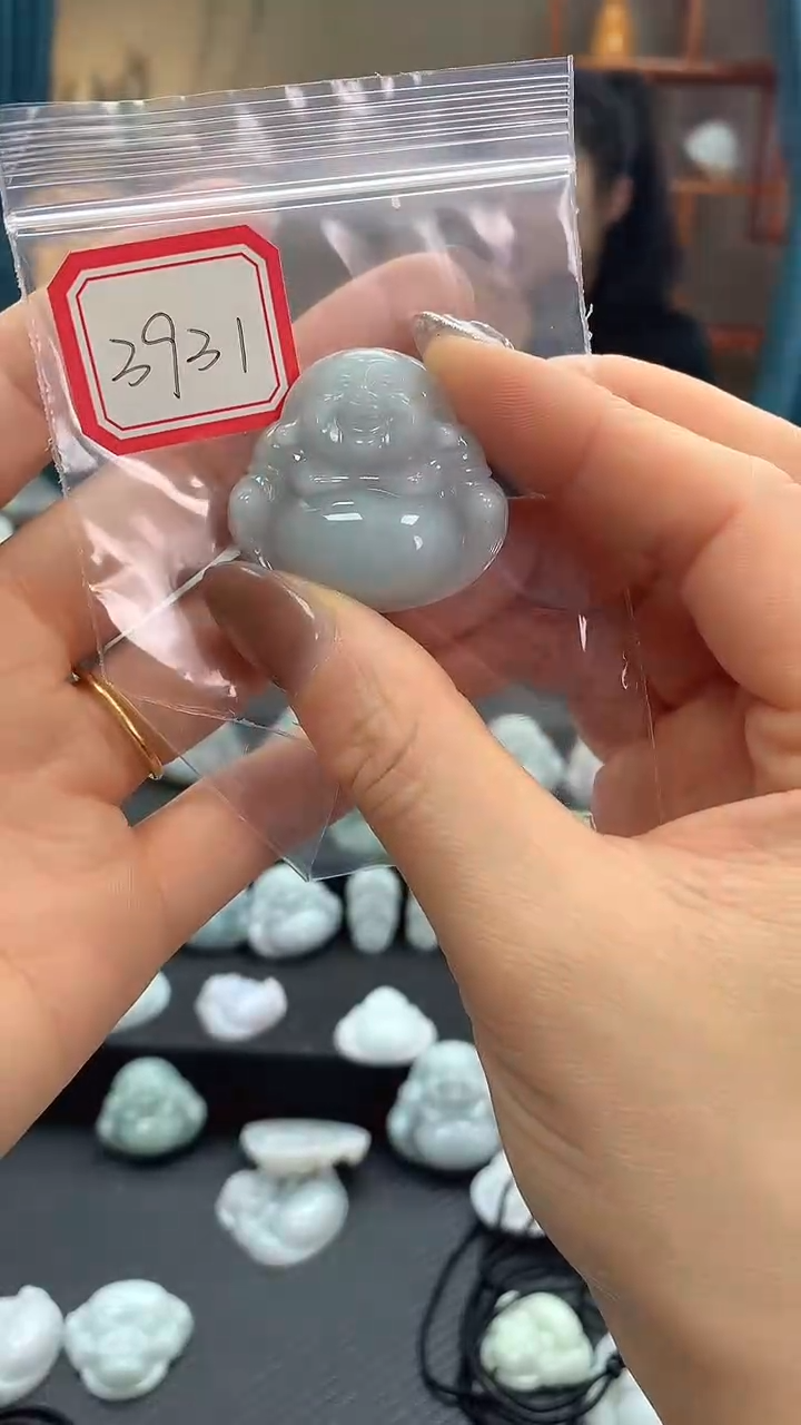 颈饰未镶嵌翡翠佛公3931